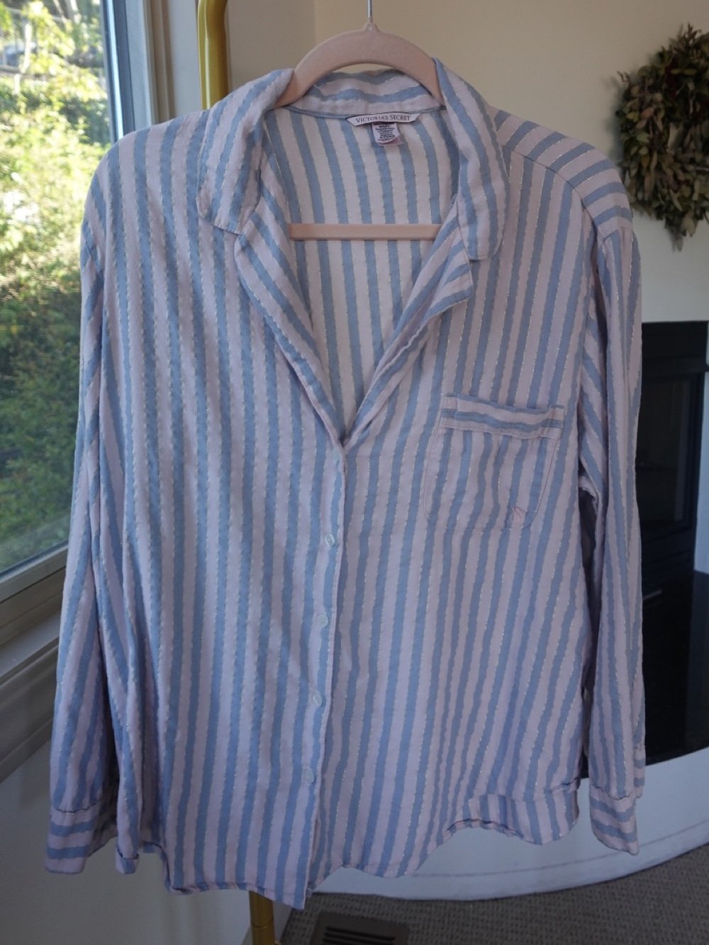 Victoria’s Secret pajama top button-down notched collar light blue pink stripes